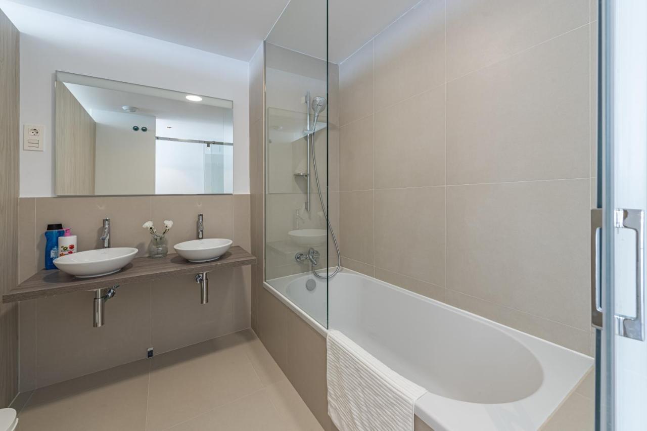 3 Bedroom Sea View Stupa Hills เบนัลมาเดนา ภายนอก รูปภาพ